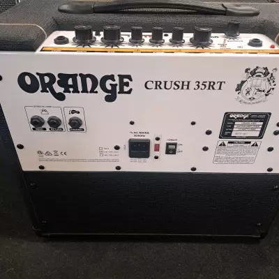 Orange Amplifiers - CRUSH35RT-BK 2